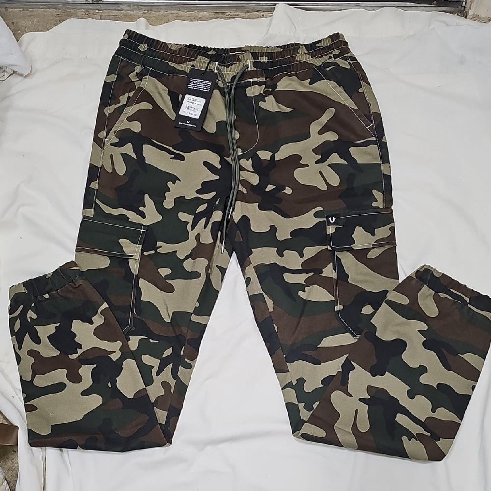 True Religion Camo Cargo SN Jogger
